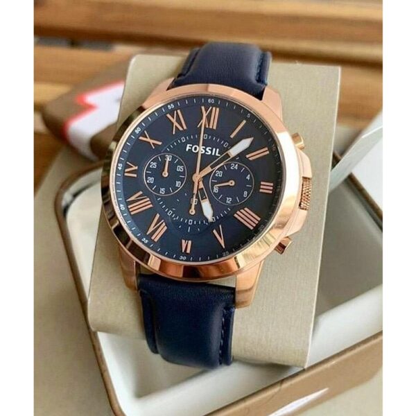 Fossil Leather Chronograph Wristwatch