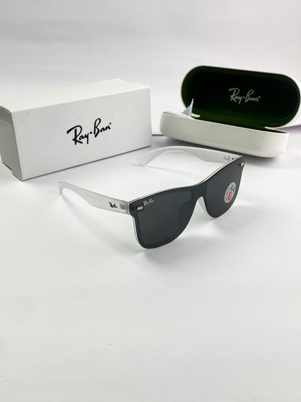 Ray_ba_n 8902