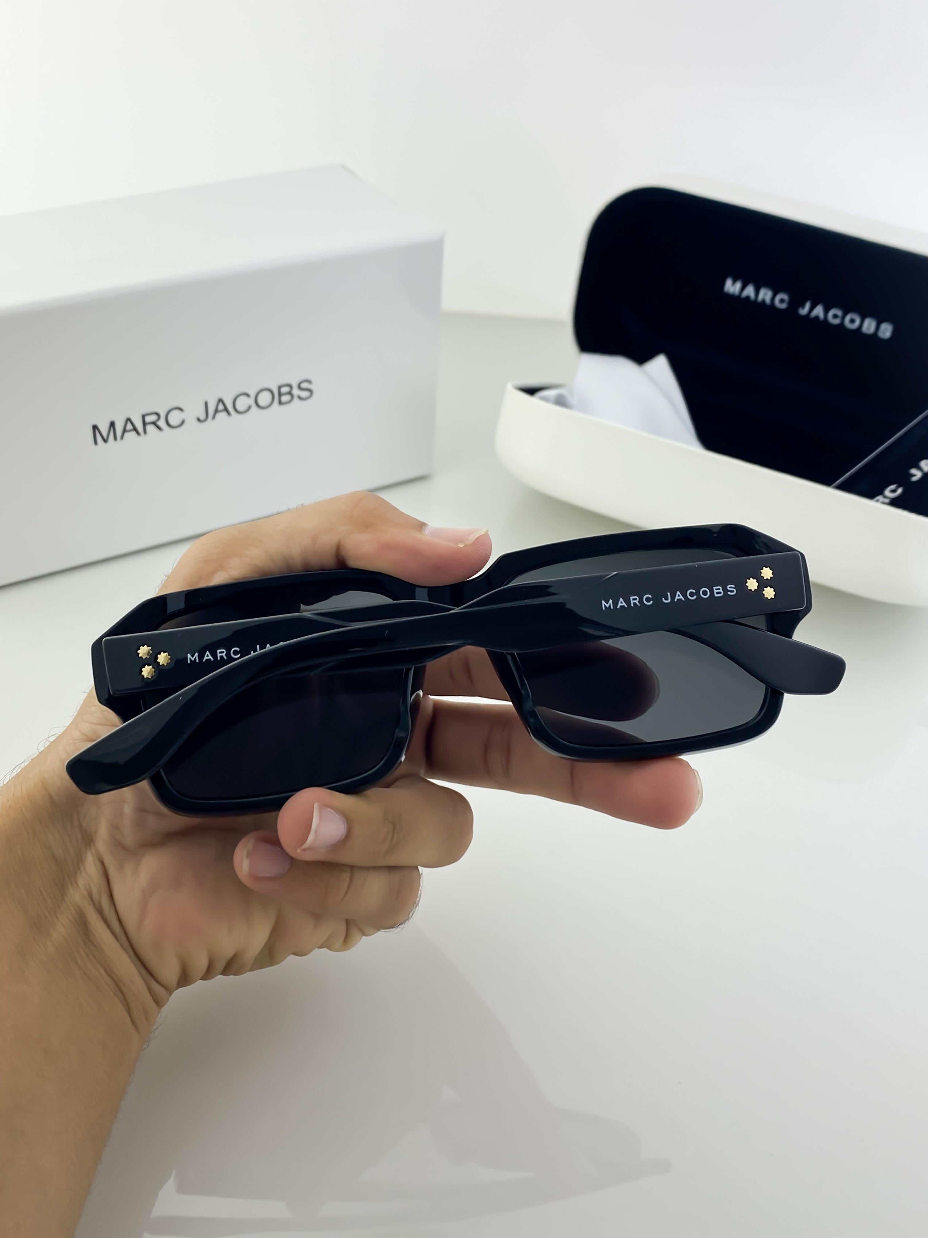 Mar_c Jaco_bs 4125