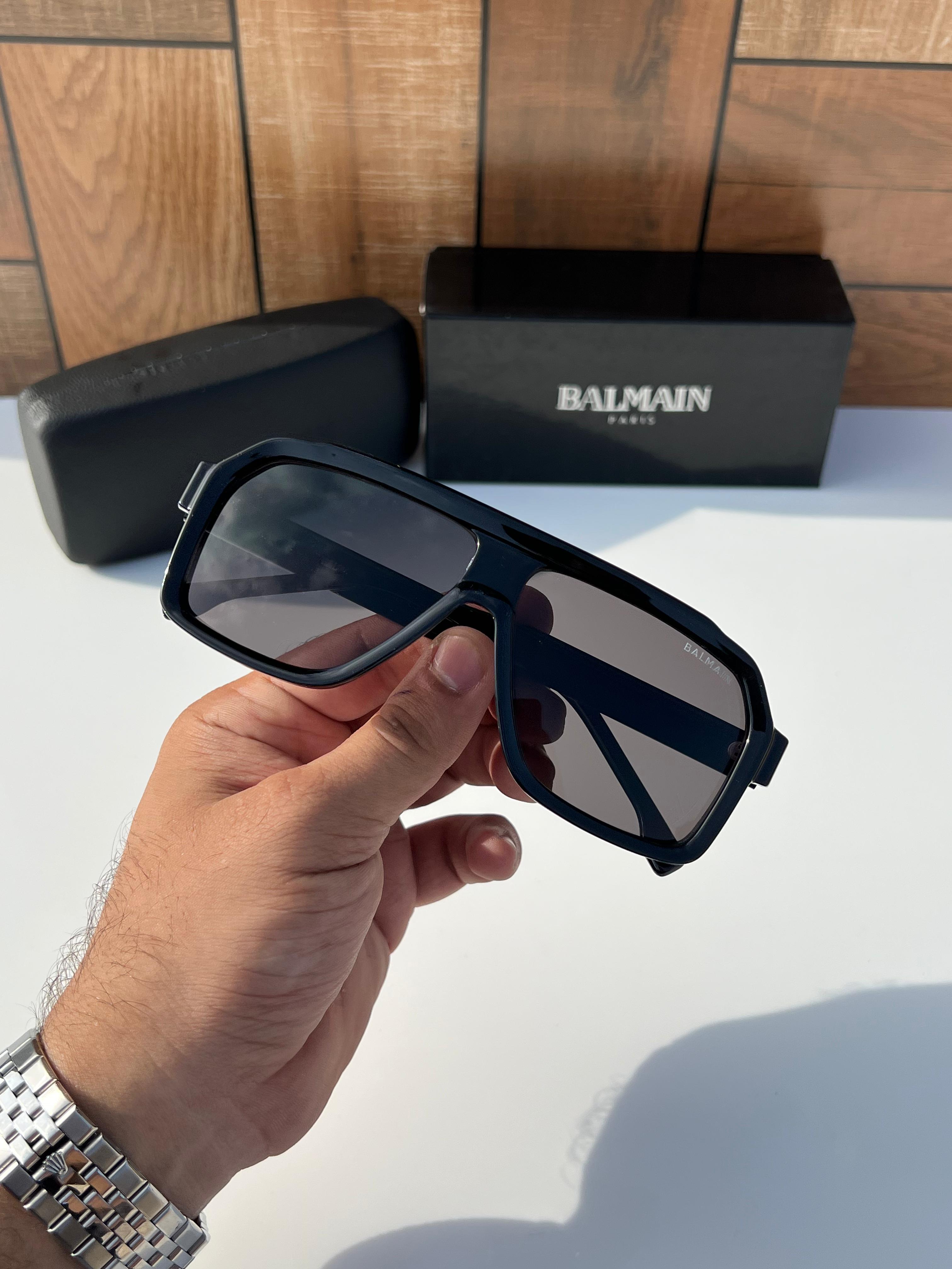main 28015 black A