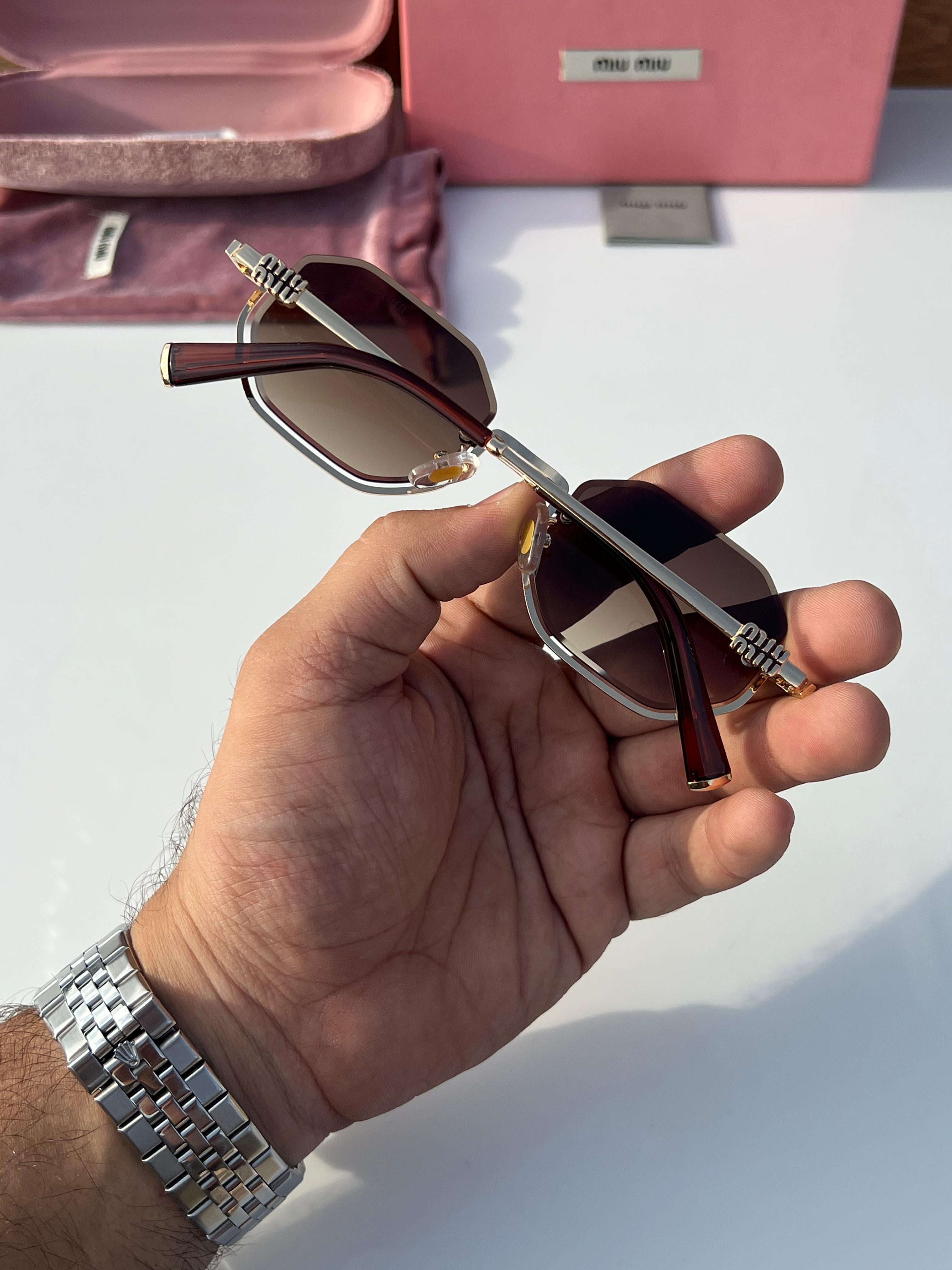 Mi  600 gold brown