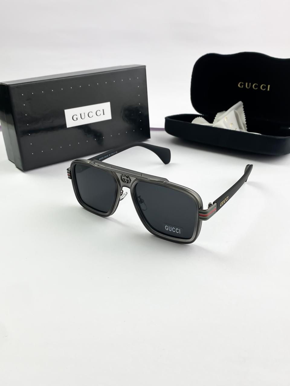 GUC  GREY BLACK 1295