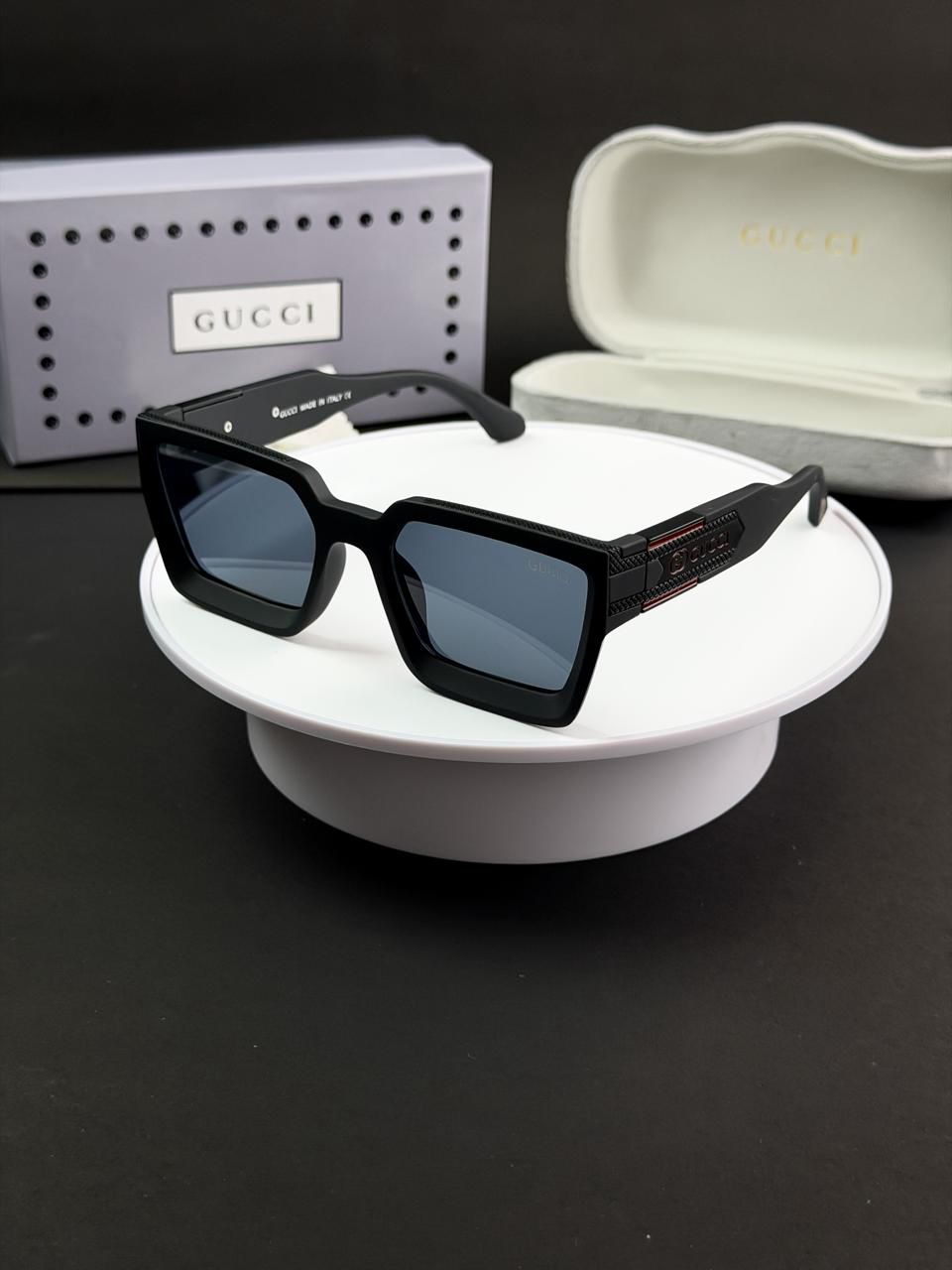 GUC  BLACK GG2
