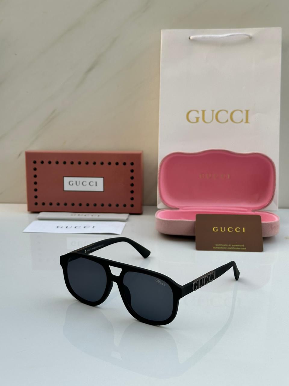 GUC__CI  SUNGLAS