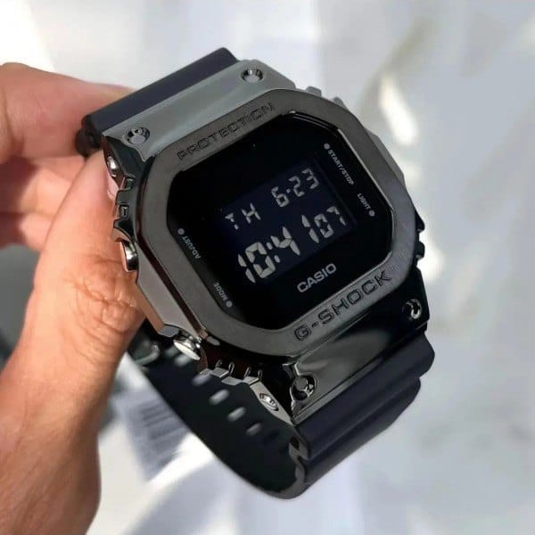 G-SHOCK 5600BB METAL BODY  BLACK