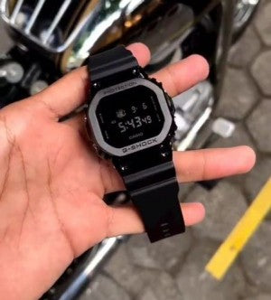 G-SHOCK 5600BB METAL BODY  BLACK